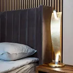 Apartman Sleek Downtown Living