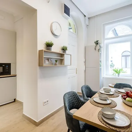 Sleek Downtown Living